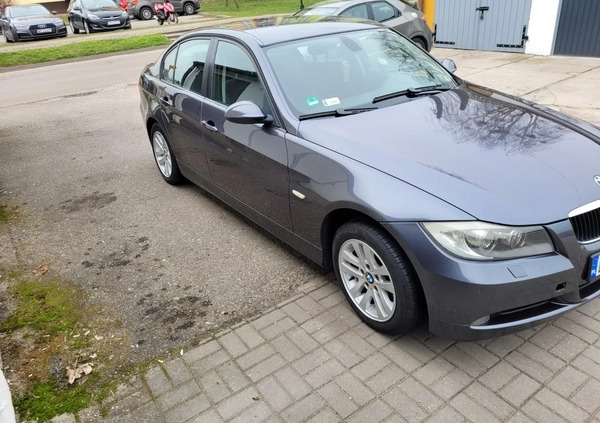 BMW Seria 3 cena 18500 przebieg: 266000, rok produkcji 2005 z Syców małe 37